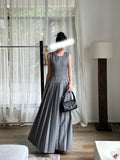 Grey Round Collar Pressure Foldless Sleeveless Dress Elegant Simple Slime Shoulders Low-Rise A-Shaped Dress Summer