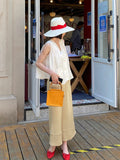 Be Picky And Love To Return Carefully, Clean Up The Goods Do Not Return And Do Not Change The Coat