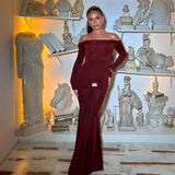 New And Sexy Fashion In The Autumn And Winter Of 2025, The Character Of The Shoulder-Folded Folded Metal Decorative Long Dress